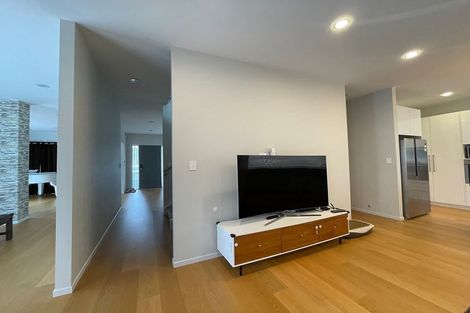 Photo of property in 36 Golden Morning Drive, Albany Heights, Auckland, 0632