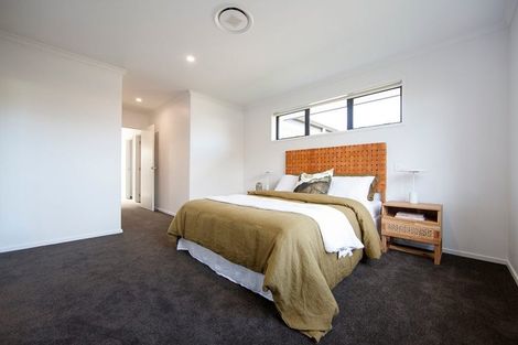 Photo of property in 27 Te Piriti Road, One Tree Point, 0118