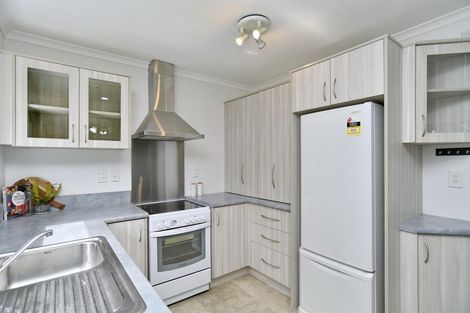 Photo of property in 24 Kowhai Avenue, Rangiora, 7400