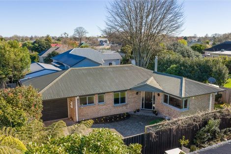 Photo of property in 8 Bowen Street, Cambridge, 3434