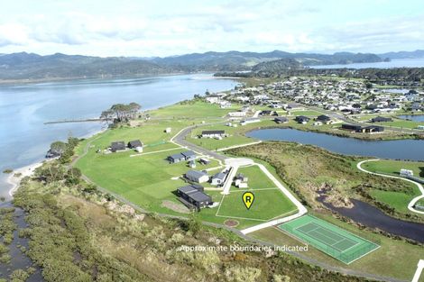 Photo of property in 42 Taniwha Place, Matarangi, 3592