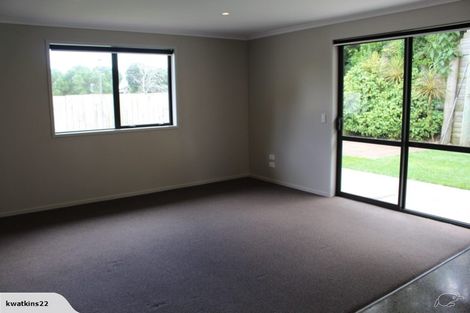 Photo of property in 83b Mangorei Road, Strandon, New Plymouth, 4312
