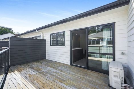 Photo of property in 2/20 Hunter Street, Hamilton Lake, Hamilton, 3204