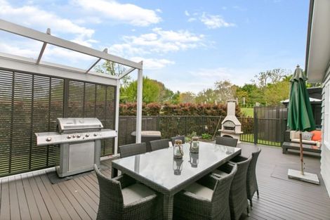 Photo of property in 18 Woodlyn Drive, Karaka, Drury, 2578