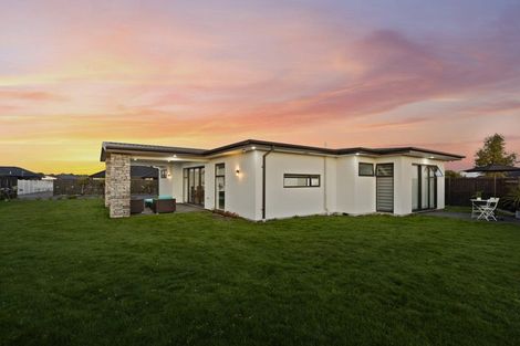 Photo of property in 10 Goodland Place, Rolleston, 7614