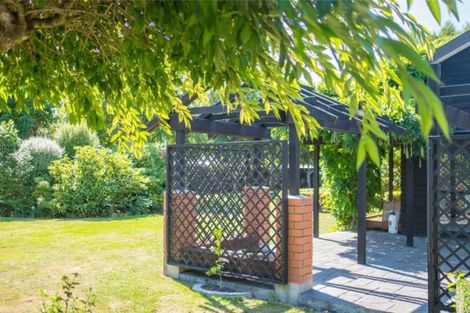 Photo of property in 28 Mansfield Drive, Kaiapoi, 7630