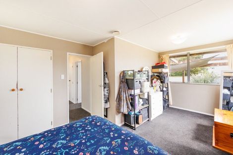 Photo of property in 24 Kowhai Street, Tokomaru, Palmerston North, 4474