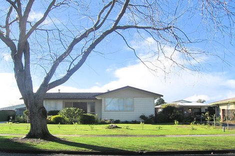 Photo of property in 13 Dundee Drive, Flaxmere, Hastings, 4120