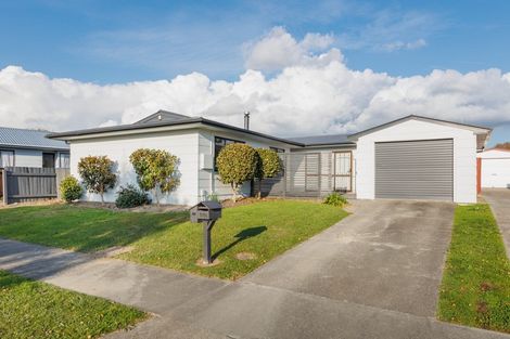 Photo of property in 52a Benmore Avenue, Cloverlea, Palmerston North, 4412