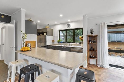 Photo of property in 10 Brendon Drive, Te Horo Beach, Otaki, 5581