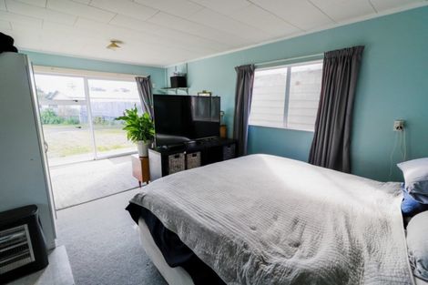 Photo of property in 19a Kauwhata Street, Himatangi Beach, Foxton, 4891