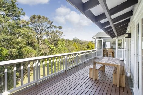 Photo of property in 21 Vienna Place, Birkenhead, Auckland, 0626