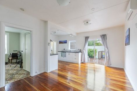 Photo of property in 80 Meeanee Quay, Westshore, Napier, 4110