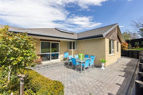 Photo of property in 18 Mcdougal Place, Kaiapoi, 7630