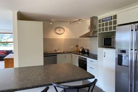 Photo of property in 11 Hector Close, Kingston, Athol, 9793