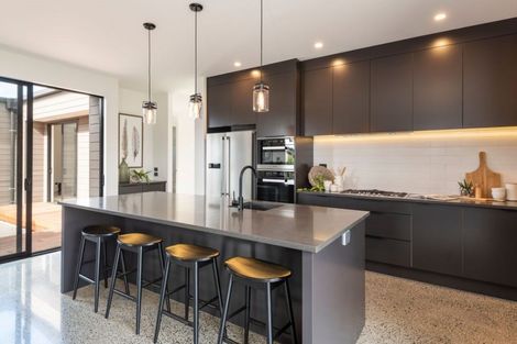 Photo of property in 2 Shearwater Lane, Point Wells, 0986