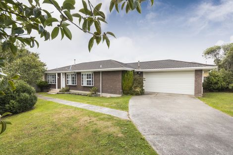 Photo of property in 155 Summerhill Drive, Fitzherbert, Palmerston North, 4410