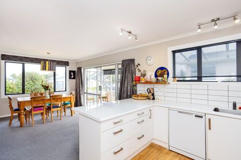 Photo of property in 34 Kildare Drive, Waikiwi, Invercargill, 9810