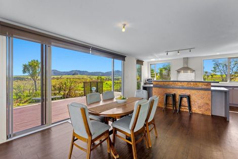 Photo of property in 301 Ranganui Road, Kaiwaka, 0573