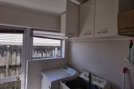 Photo of property in 15 Picasso Drive, West Harbour, Auckland, 0618