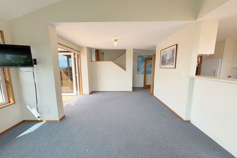 Photo of property in 2/4 Sulby Road, Cashmere, Christchurch, 8022