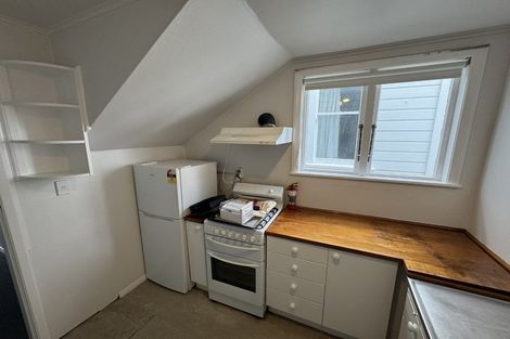 Photo of property in 102 Tinakori Road, Thorndon, Wellington, 6011