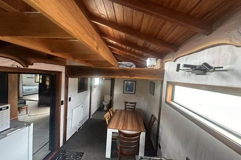 Photo of property in 5b Twin Lakes Road, Te Marua, Upper Hutt, 5018