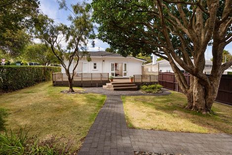 Photo of property in 56 Moana Avenue, Onehunga, Auckland, 1061
