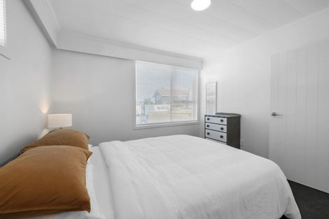 Photo of property in 25 Baring Terrace, Strandon, New Plymouth, 4312