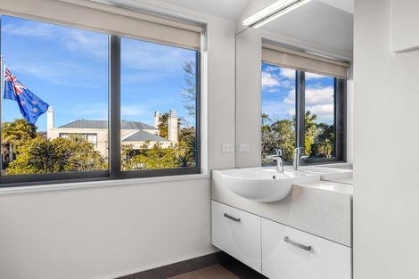 Photo of property in 12 Clifford Avenue, Merivale, Christchurch, 8014