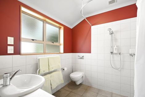 Photo of property in 12 Vermont Court, Huntington, Hamilton, 3210