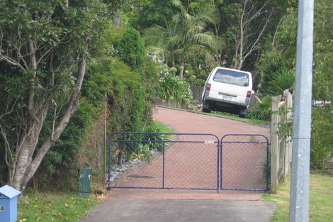 Photo of property in 14 Emery Grove, Bayview, Auckland, 0629