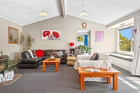 Photo of property in 13 Hilden Place, Hilltop, Taupo, 3330