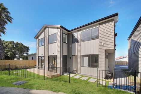 Photo of property in 3/32 Sunlands Drive, Manurewa, Auckland, 2102