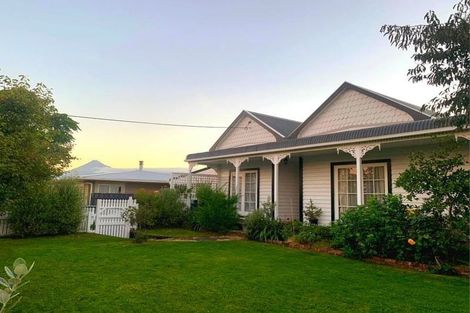 Photo of property in 73 Wallath Road, Westown, New Plymouth, 4310