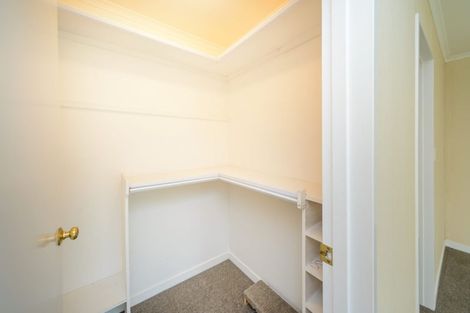 Photo of property in 4 Royal Oak Drive, Kelvin Grove, Palmerston North, 4414