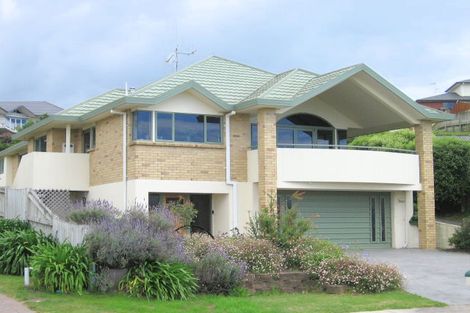 Photo of property in 19 Owen Place, Omokoroa, 3114