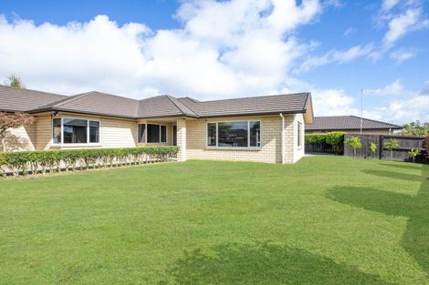 Photo of property in 1 Whitney Place, Rototuna North, Hamilton, 3210