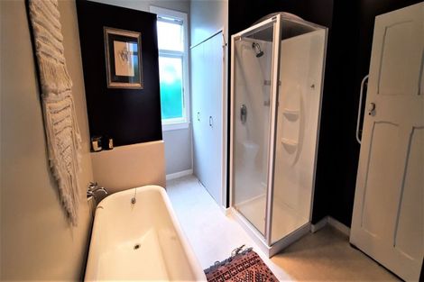 Photo of property in 216 Springfield Road, St Albans, Christchurch, 8014