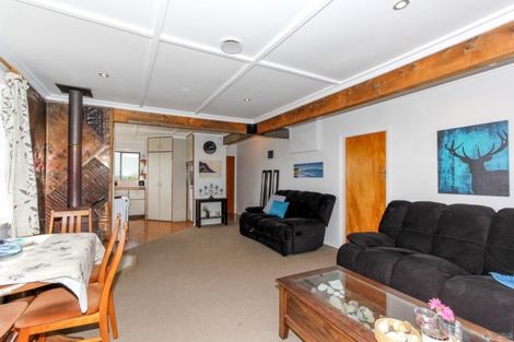 Photo of property in 15 Tuahu Place, Waitara, 4320