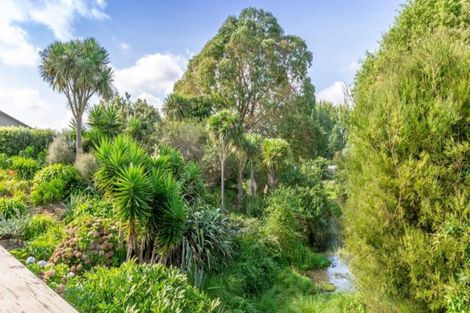 Photo of property in 6 Coleraine Drive, Rototuna, Hamilton, 3210