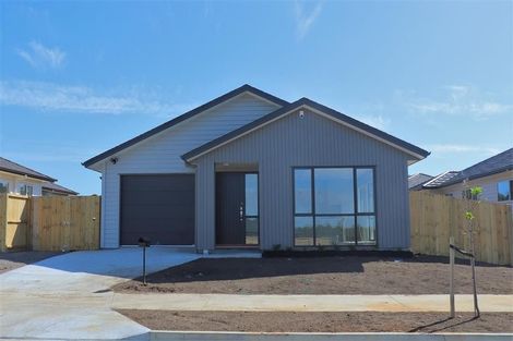 Photo of property in 3 Parton Road, Pukekohe, 2120