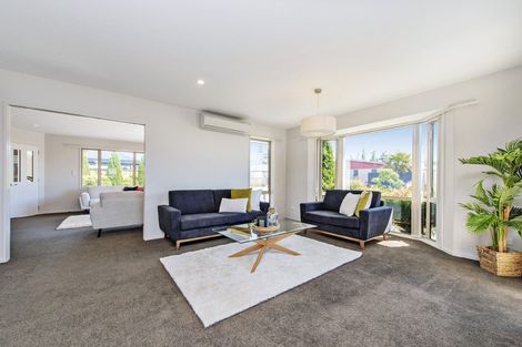 Photo of property in 4 Pipiri Street, Pegasus, 7612