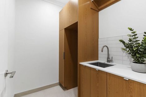 Photo of property in 6 Tiaki Lane, Karaka, Papakura, 2113