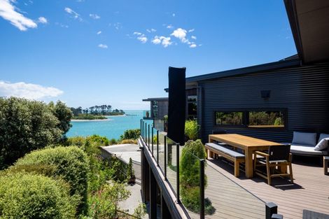 Photo of property in 455 Rocks Road, Britannia Heights, Nelson, 7010