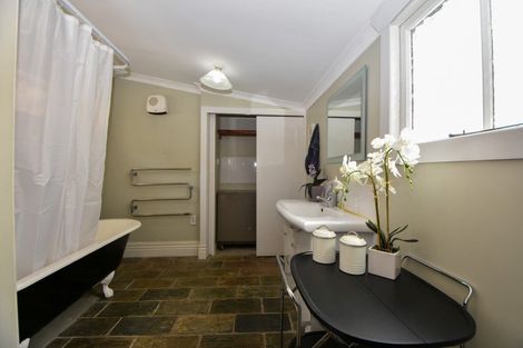 Photo of property in 429 High Street South, Carterton, 5713