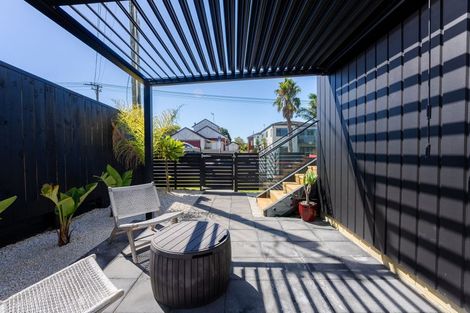 Photo of property in 40a Belmont Terrace, Milford, Auckland, 0620