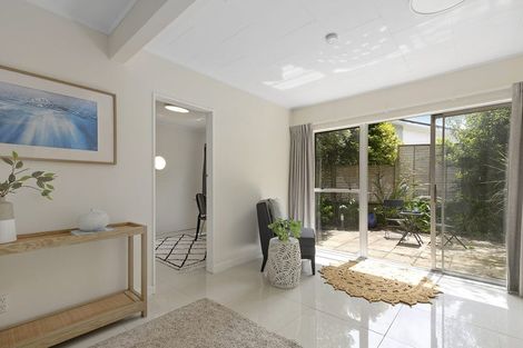 Photo of property in 12 Florio Terrace, Tawa, Wellington, 5028