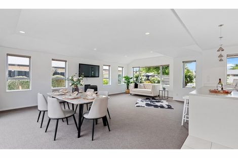 Photo of property in 7 Cairnbrae Drive, Prebbleton, 7604