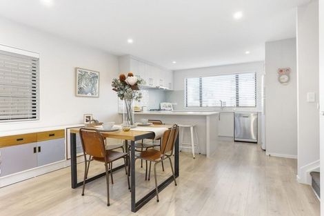 Photo of property in 26 Kearns Drive, Hobsonville, Auckland, 0616